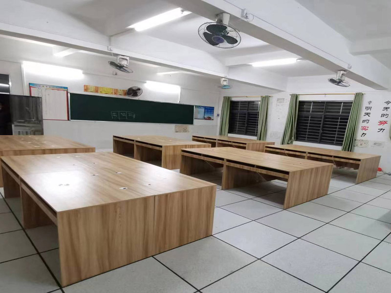 學校電腦辦公桌